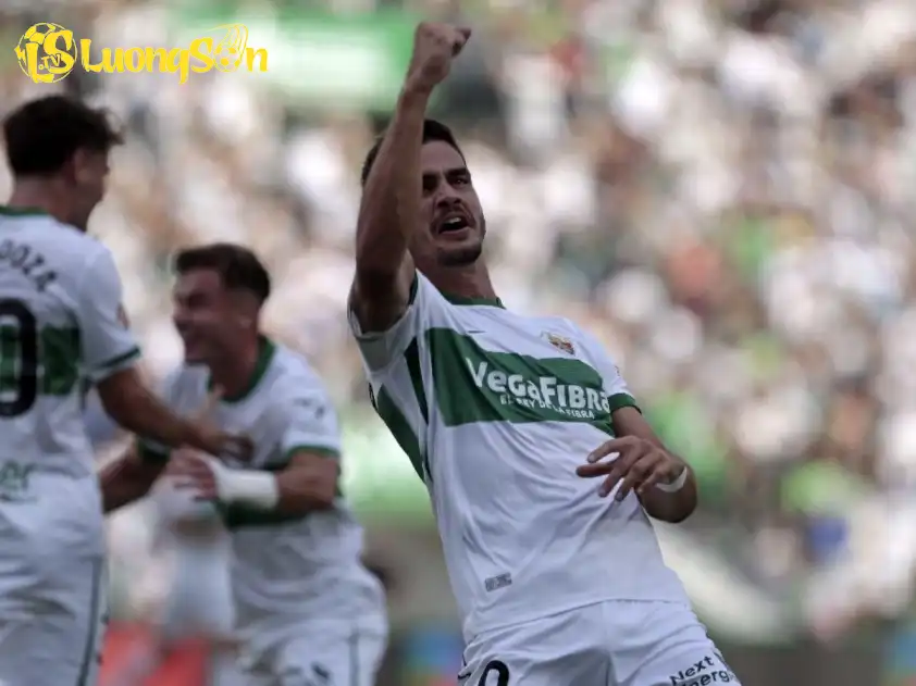 Elche rất quyết tâm có được một kết quả tốt trước Osasuna (Ảnh: ZeroZero)