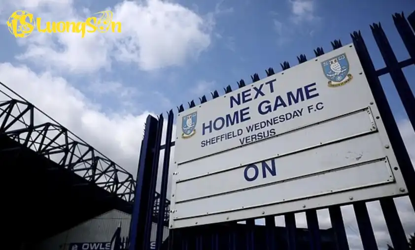 CLB đang chịu 5 lệnh cấm chuyển nhượng và không thể bổ sung cầu thủ mới