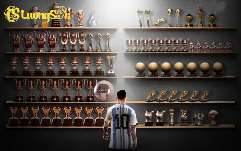 Messi sở hữu trọn bộ danh hiệu cá nhân lẫn tập thể cao quý