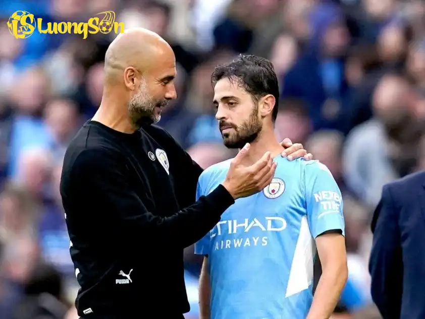Pep coi Bernardo Silva là một trong những cầu thủ hay nhất mà ông từng dẫn dắt.