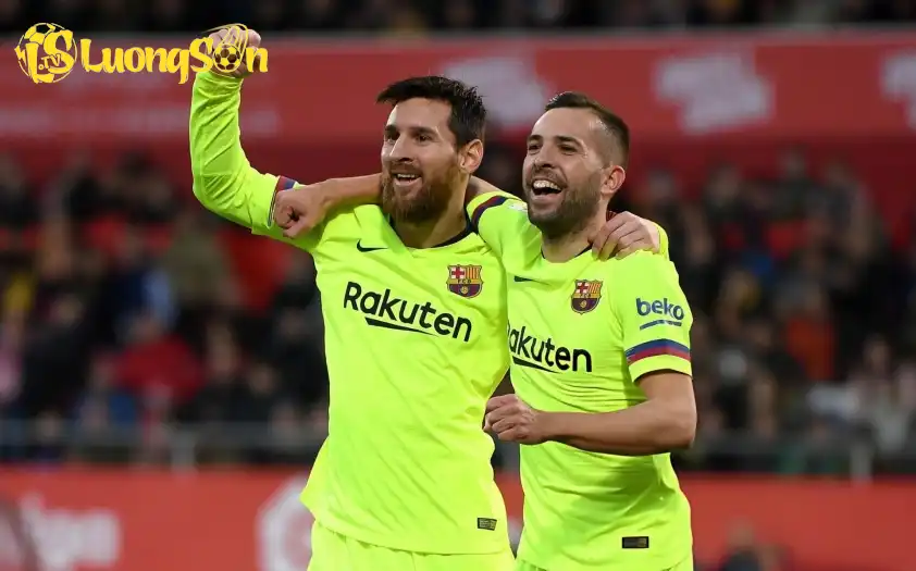 Alba hy vọng Barcelona sẽ tổ chức một trận đấu tri ân cho Messi