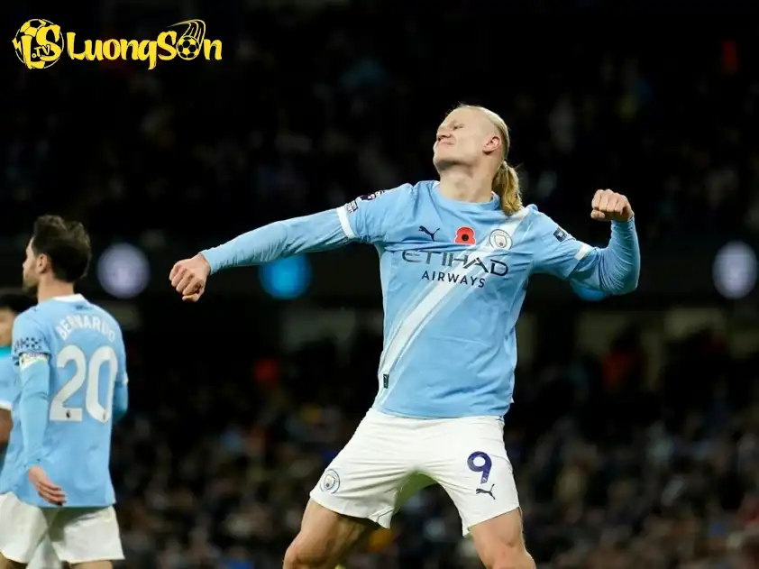 Haaland đang bùng nổ trong màu áo Man City