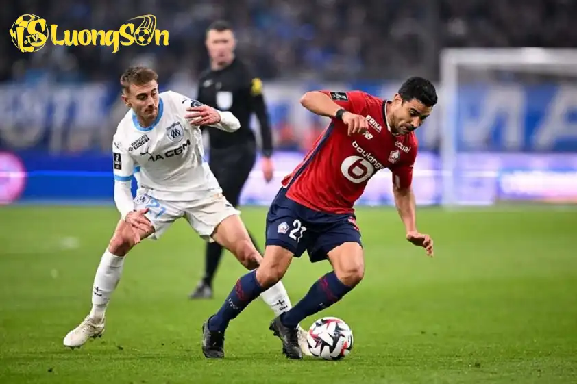 Trận đấu giữa Lille với Marseille sẽ rất đáng chú ý. (Ảnh: Internet)